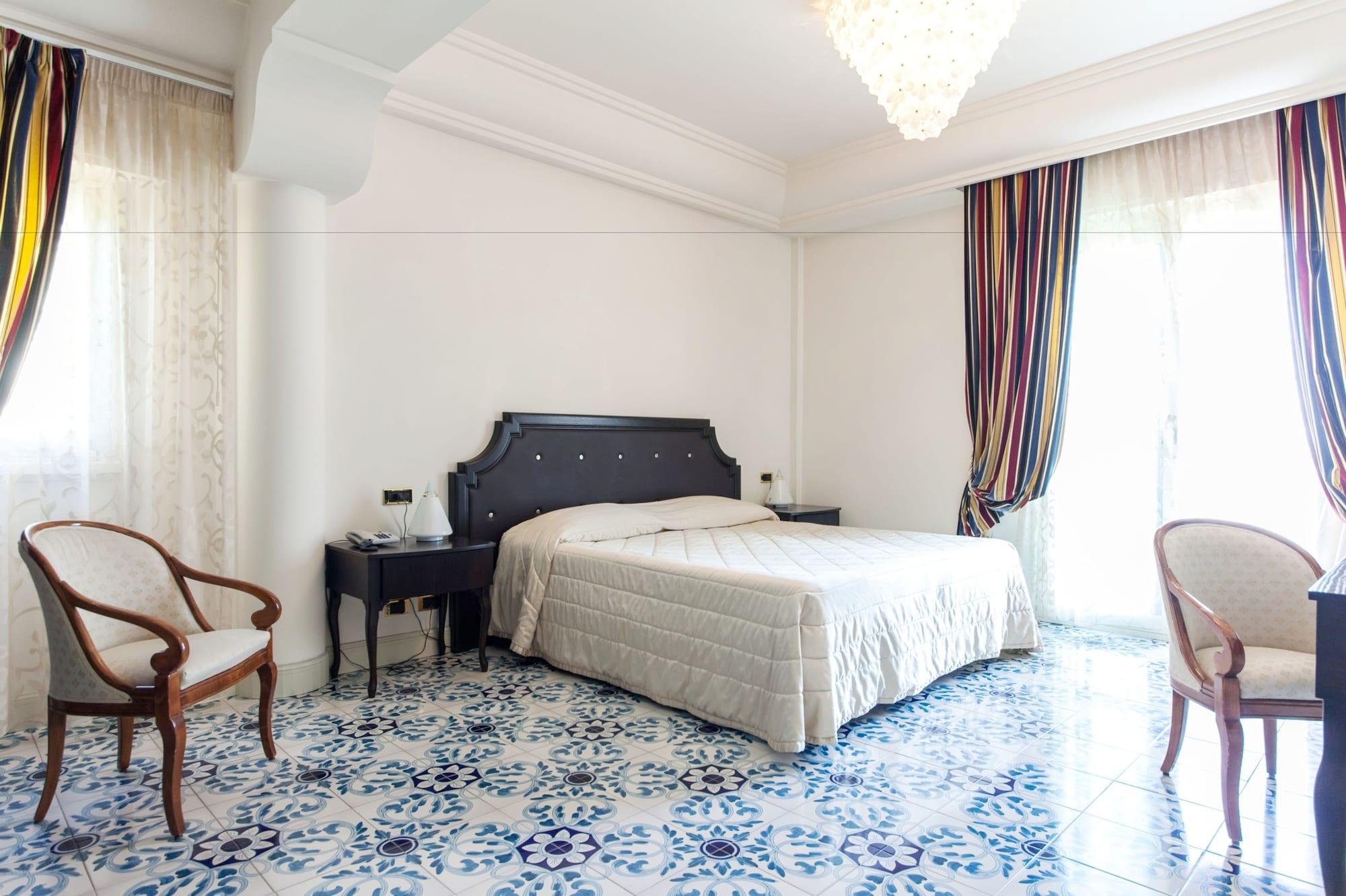 Hotel Aurelia Milano Marittima Buitenkant foto