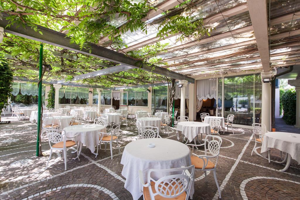 Hotel Aurelia Milano Marittima Buitenkant foto