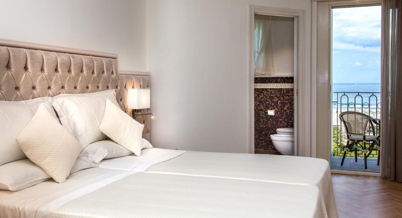 Hotel Aurelia Milano Marittima Buitenkant foto